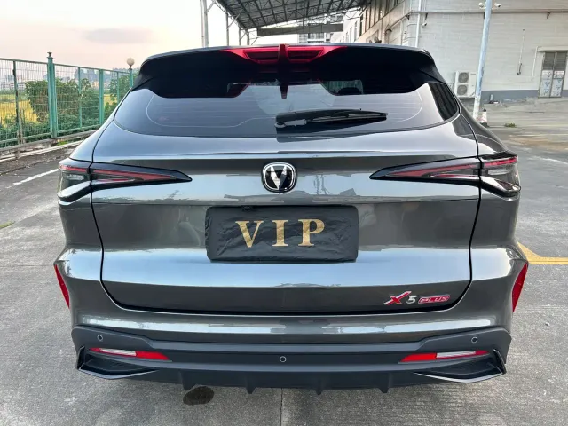 Changan X5 Plus — Фото автомобиля 7