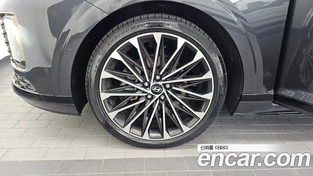 Hyundai Grandeur GN7 — Фото автомобиля 5