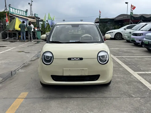 Changan Lumin — Фото автомобиля 4