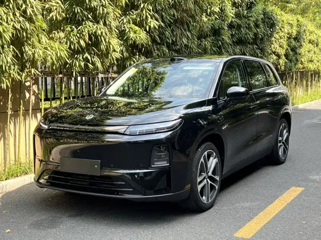 Фотография автомобиля — Leapmotor C10