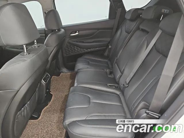 Hyundai Santafe — Фото автомобиля 7