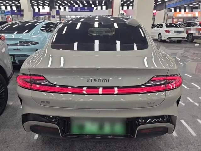 Xiaomi SU7 — Фото автомобиля 5