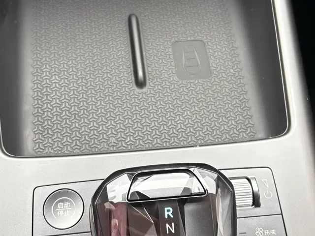 BYD Song Pro — Фото автомобиля 23