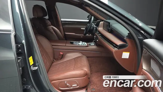 Genesis G90 Бензин 3.5 Turbo e-S/C AWD LWB — Фото автомобиля 10
