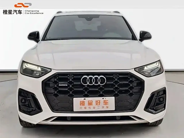 Audi Q5L — Фото автомобиля 2