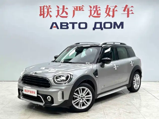 Фотография автомобиля — MINI COUNTRYMAN