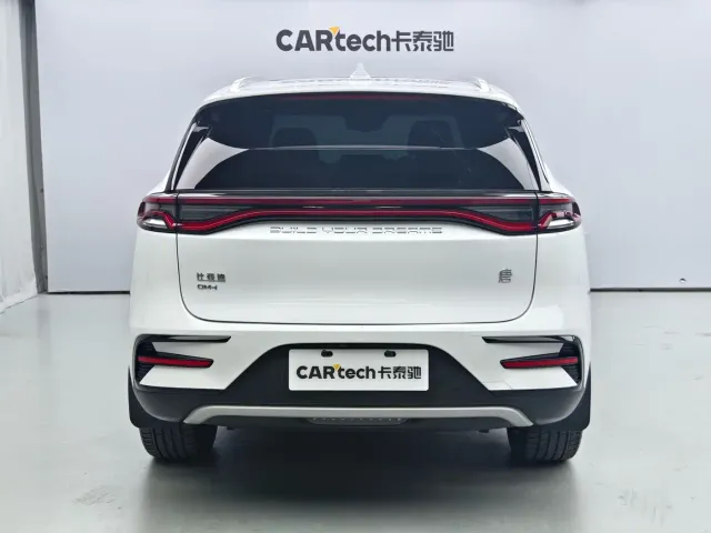 BYD Tang — Фото автомобиля 6