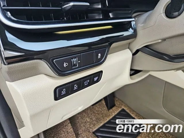 Kia Canival Новый Carnival 4 поколение Дизель 9 мест Signature — Фото автомобиля 12