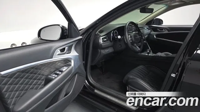 Genesis G70 Новый G70 Бензин 2.5T 4WD — Фото автомобиля 11