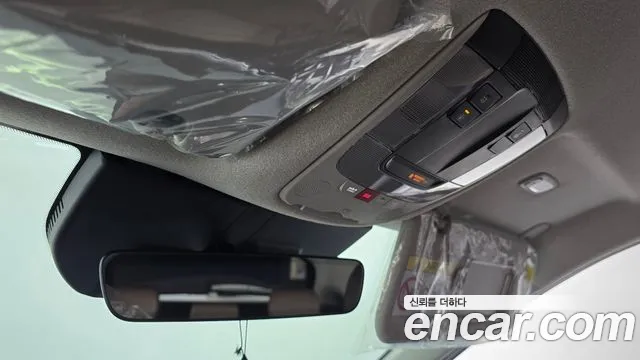Kia Niro Signature — Фото автомобиля 18