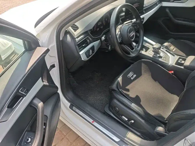 Audi A4L — Фото автомобиля 15