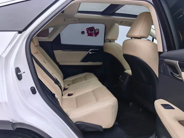 Lexus RX — Фото автомобиля 10