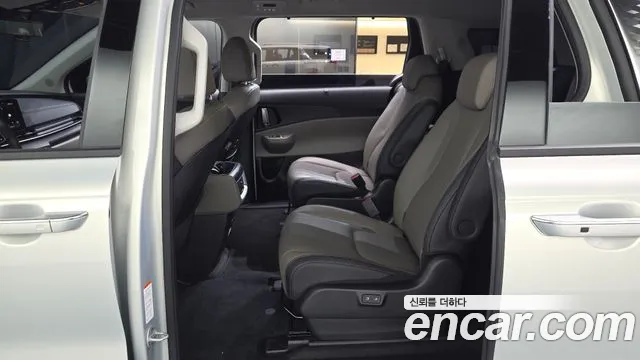 Kia Carnival 4th Gen — Фото автомобиля 18