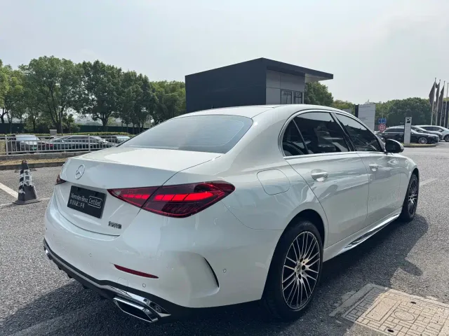 Mercedes-Benz C-Class — Фото автомобиля 6