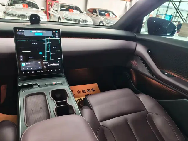 Nio ET5 Touring — Фото автомобиля 13
