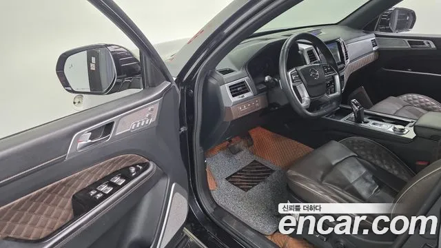 KG_Mobility_Ssangyong Rexton — Фото автомобиля 10