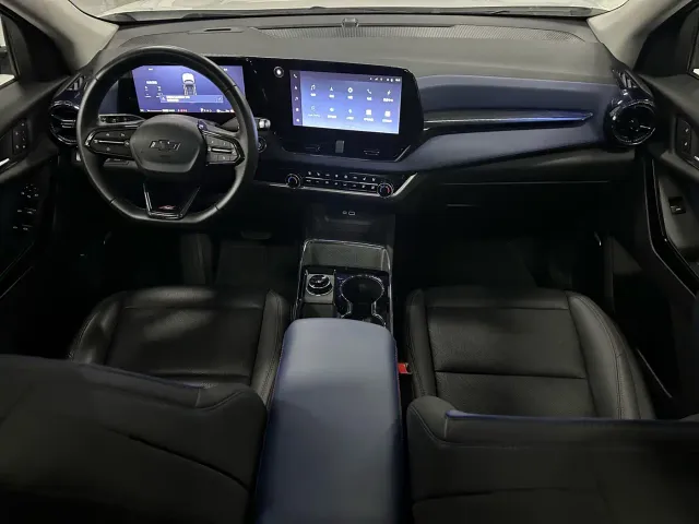 Chevrolet Equinox Plus — Фото автомобиля 4