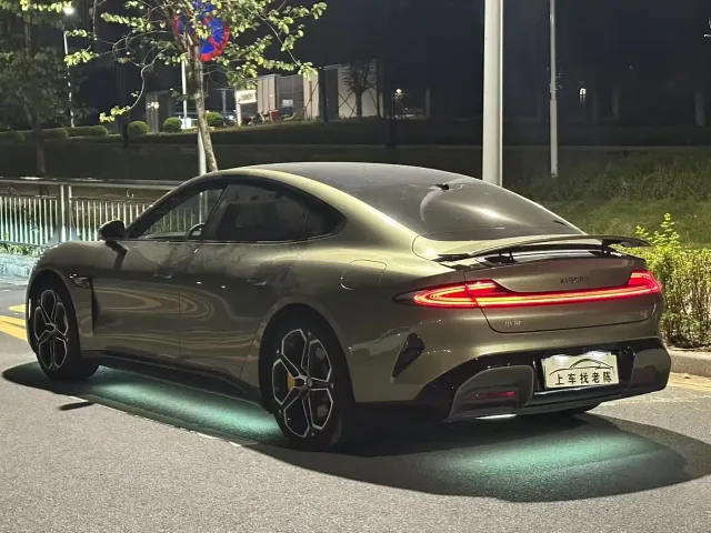 Xiaomi SU7 — Фото автомобиля 6