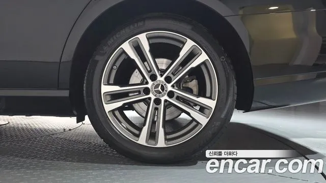 Mercedes-Benz E-Class W213 — Фото автомобиля 6