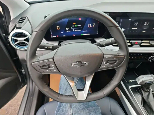 Chevrolet Monza — Фото автомобиля 10