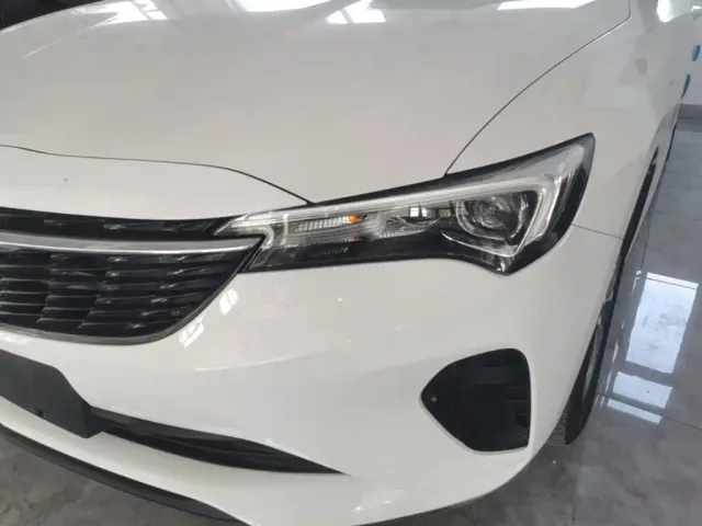 Buick Verano — Фото автомобиля 23