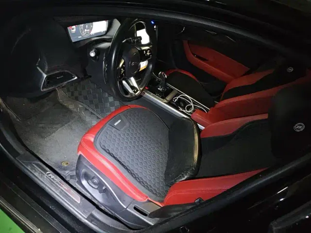 Jaguar XEL — Фото автомобиля 9