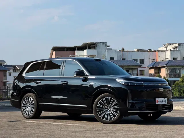 Geely Galaxy M9 — Фото автомобиля 3