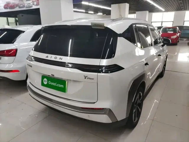 GAC Aion Y — Фото автомобиля 6
