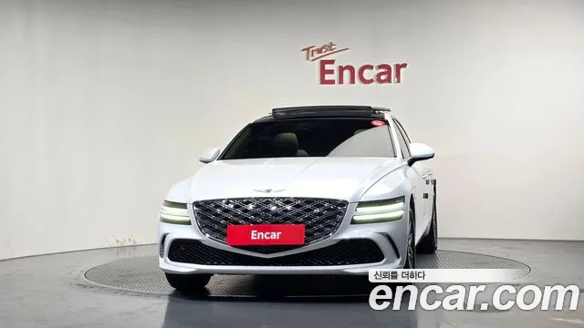 Genesis G80 RG3 — Фото автомобиля 3