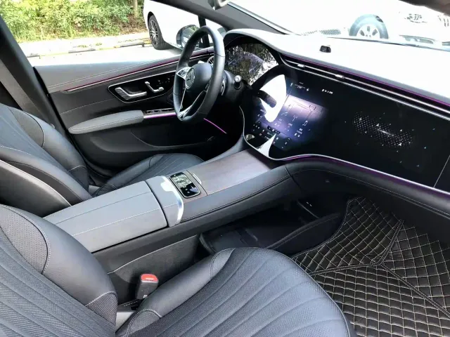 Mercedes-Benz EQS — Фото автомобиля 14