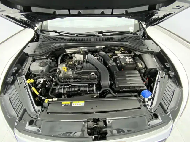 Volkswagen Sagitar — Фото автомобиля 12