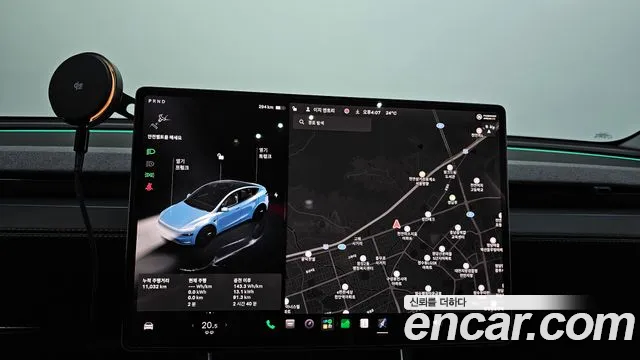 Tesla Model Y — Фото автомобиля 14