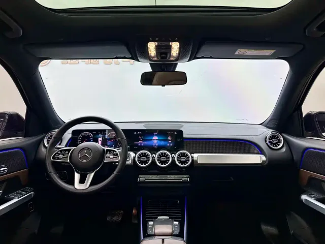 Mercedes-Benz GLB-Class — Фото автомобиля 7