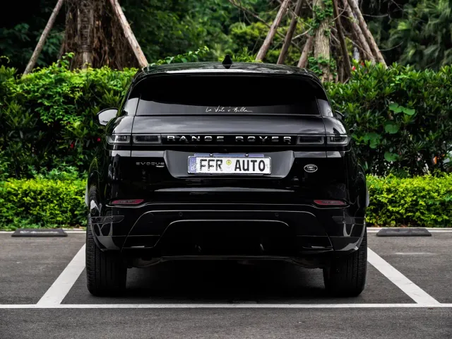 Land Rover Range Rover Evoque — Фото автомобиля 19