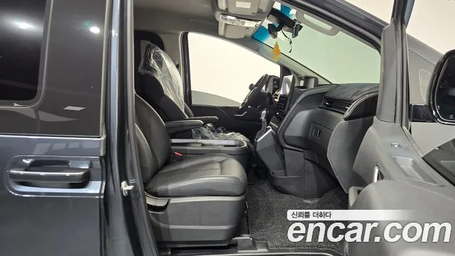 Hyundai Staria — Фото автомобиля 25
