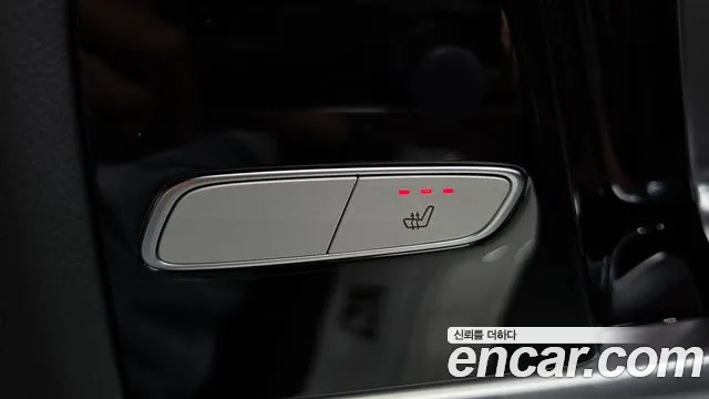 Mercedes-Benz G-Class — Фото автомобиля 16