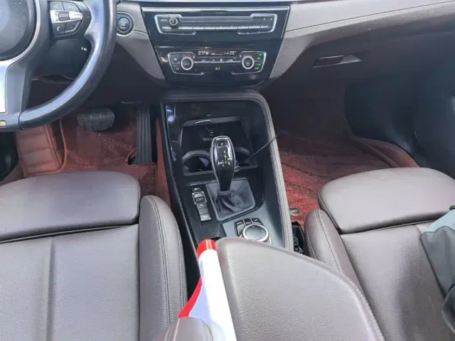 BMW X1 — Фото автомобиля 13