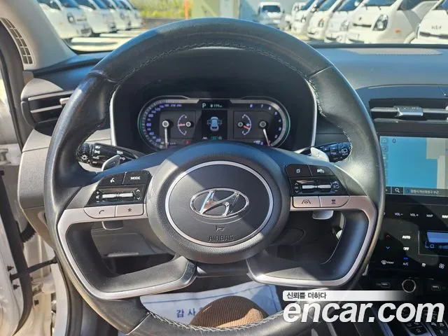 Hyundai Tucson — Фото автомобиля 8