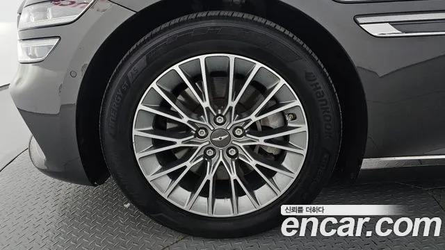 Genesis G80 RG3 — Фото автомобиля 5