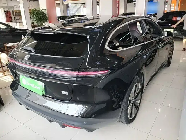 Nio ET5 Touring — Фото автомобиля 6