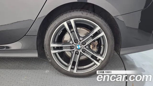 BMW 2 Series F44 — Фото автомобиля 6