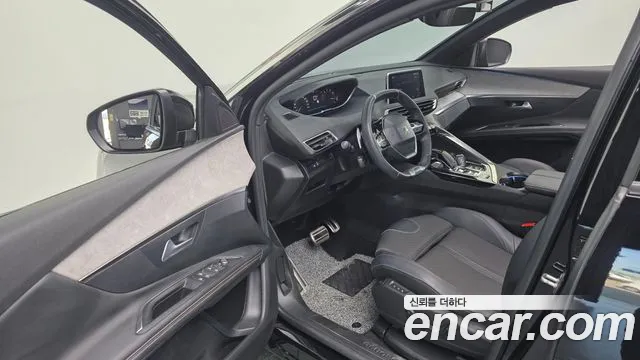 Peugeot 3008 — Фото автомобиля 12