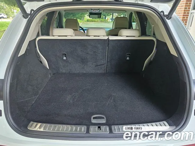 Genesis GV70 2.5T Бензин AWD — Фото автомобиля 14