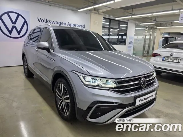Volkswagen Tiguan — Фото автомобиля 6