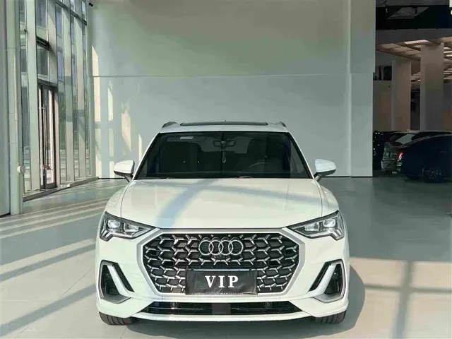 Audi Q3 — Фото автомобиля 2