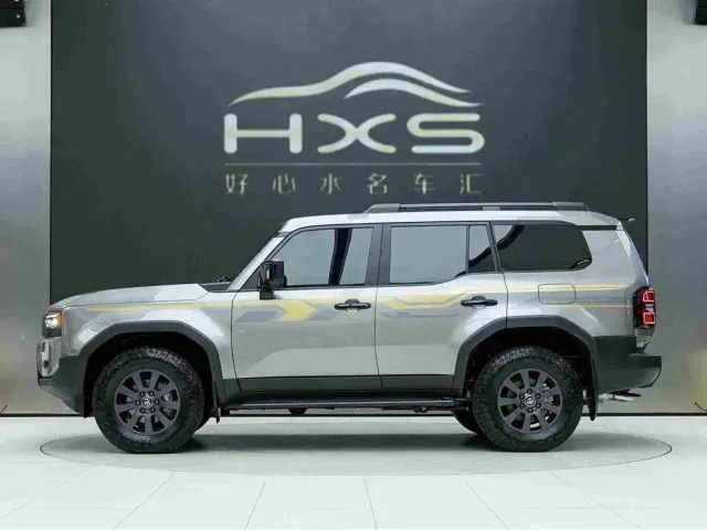 Toyota Prado — Фото автомобиля 3