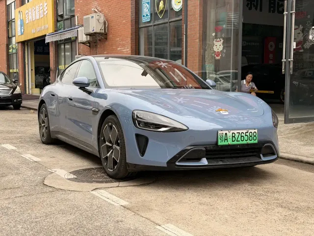 Xiaomi SU7 — Фото автомобиля 3