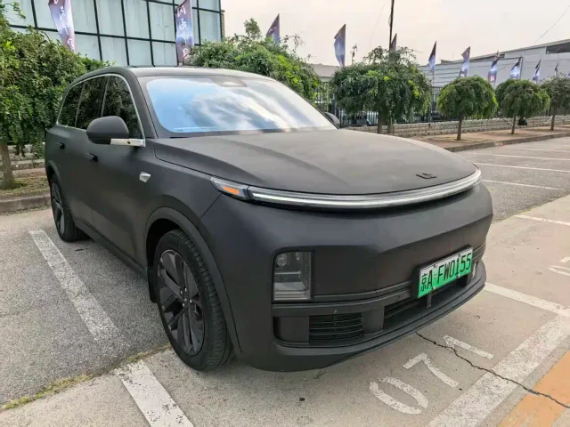 Li Auto L9 — Фото автомобиля 3