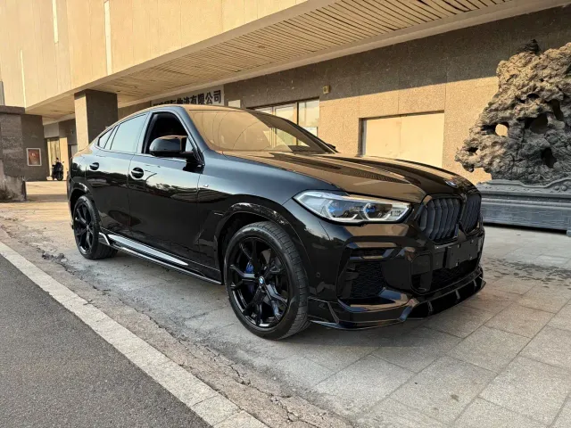 BMW X6 — Фото автомобиля 3
