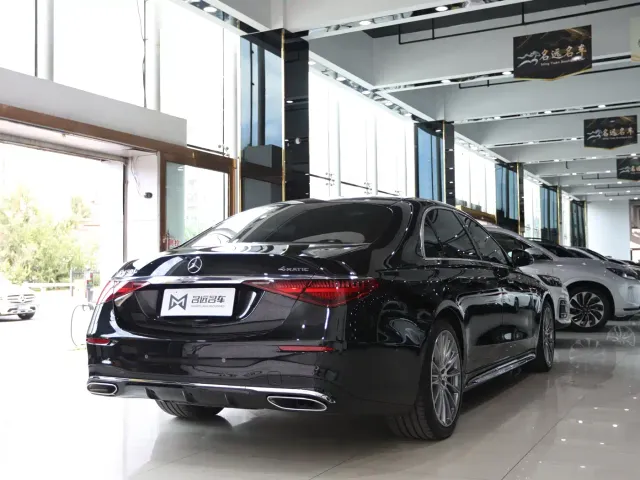 Mercedes-Benz S-Class — Фото автомобиля 17